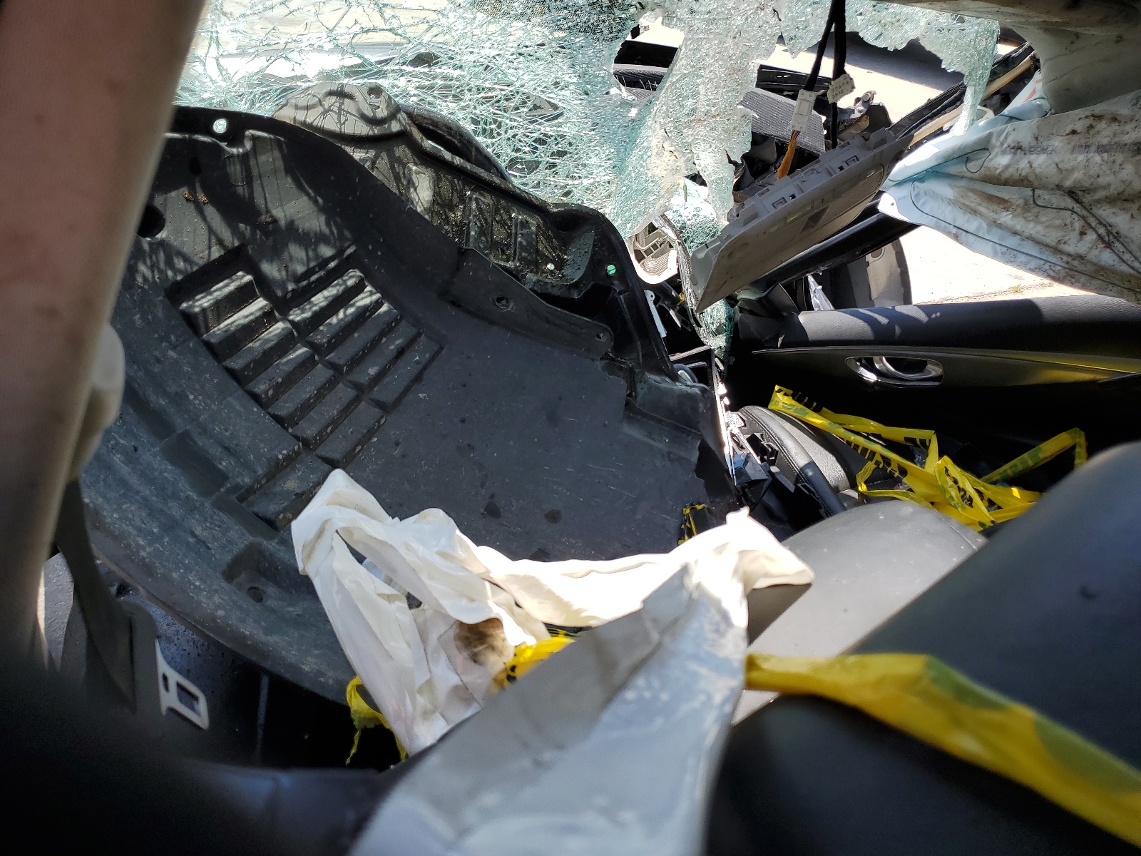 JN1BV7AR6EM699430 2014 Infiniti Q50 Base