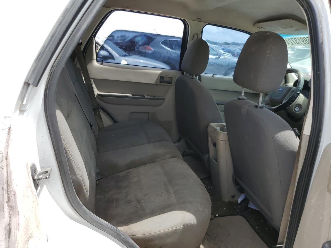 2008 Ford Escape Xls VIN: 1FMCU02Z68KB59436 Lot: 58913724