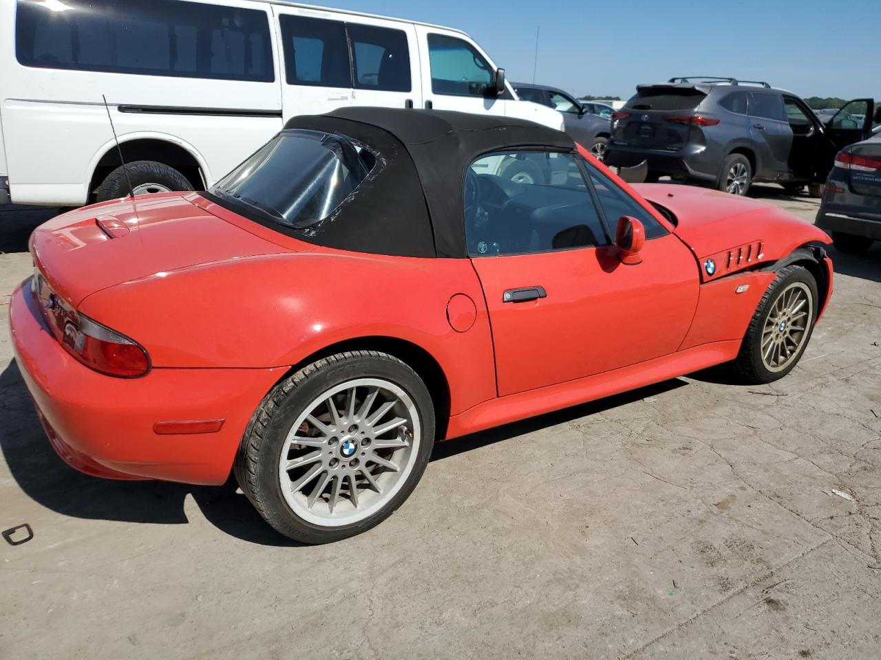 2001 BMW Z3 3.0 VIN: WBACN53481LL46997 Lot: 60337874