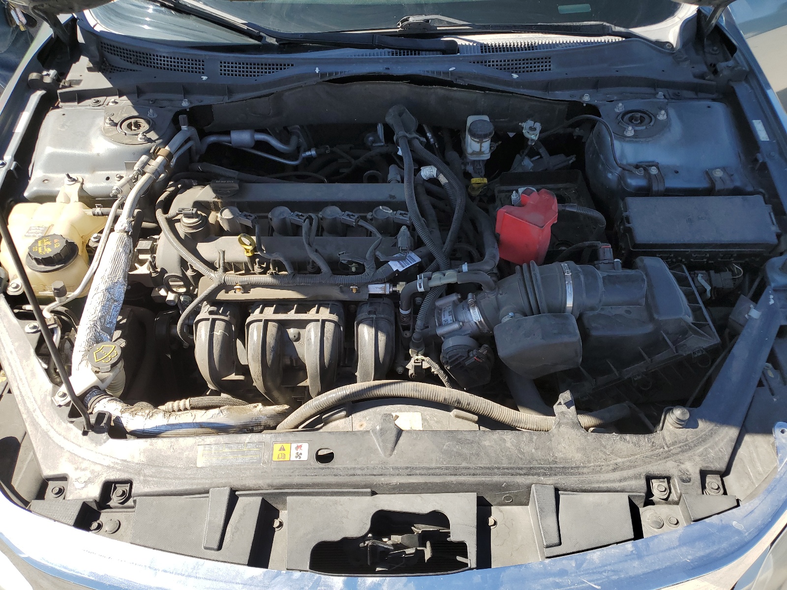 3FAHP0HA8BR225075 2011 Ford Fusion Se