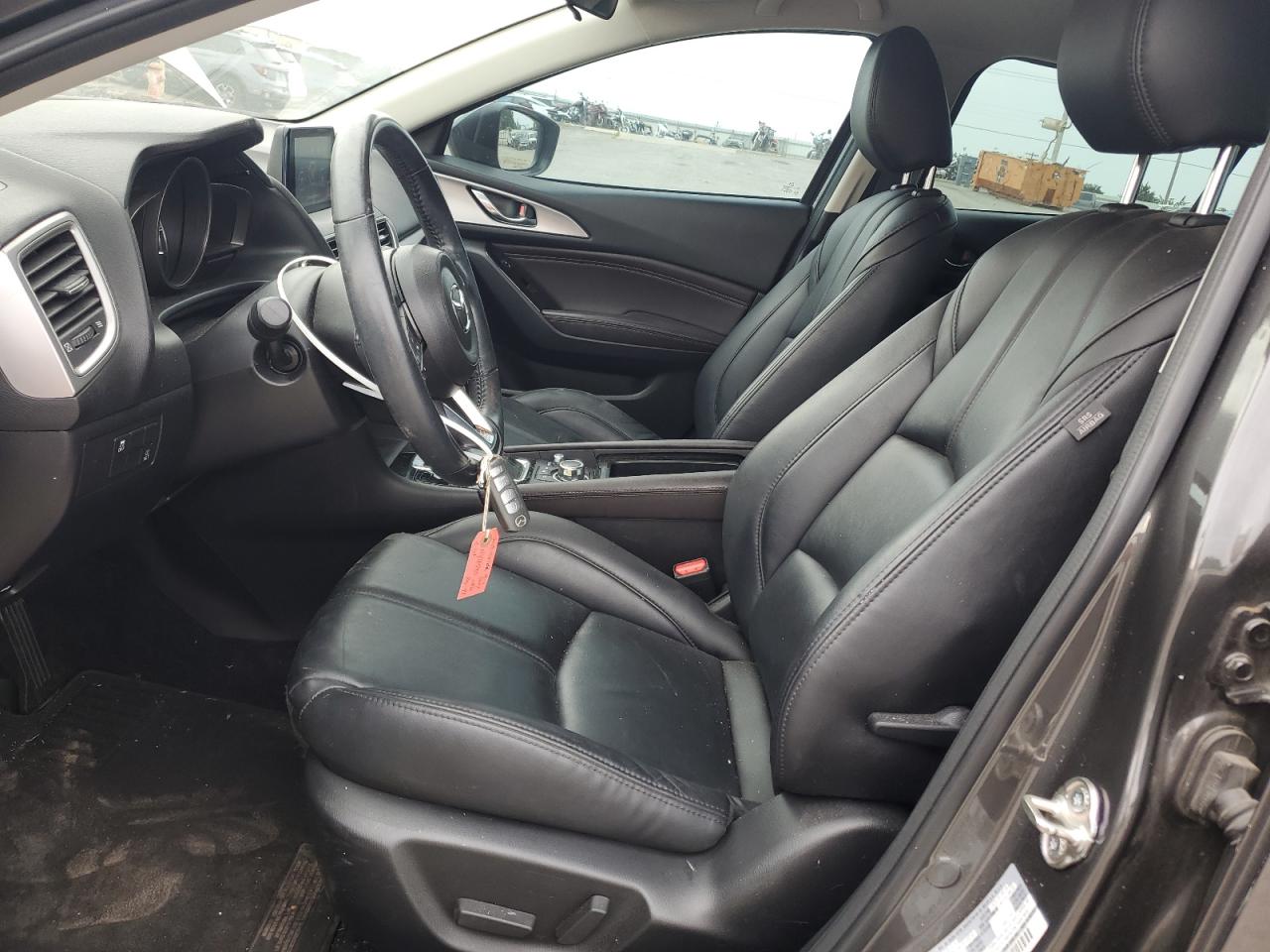 2018 Mazda 3 Touring VIN: 3MZBN1V35JM196807 Lot: 60295964