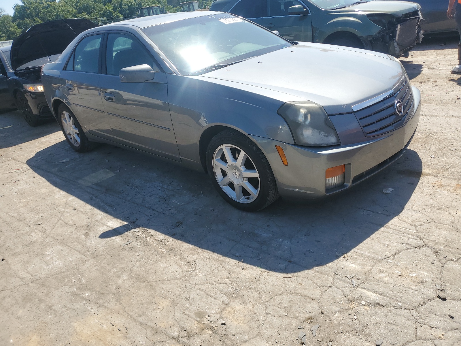 1G6DM577X40135453 2004 Cadillac Cts