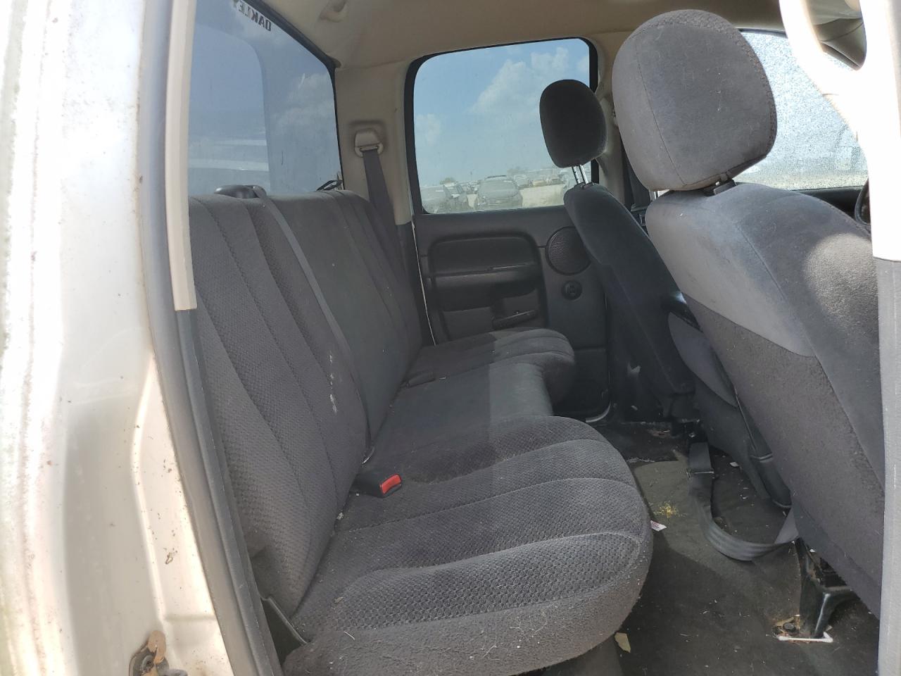 2002 Dodge Ram 1500 VIN: 3D7HA18Z42G173615 Lot: 57739034