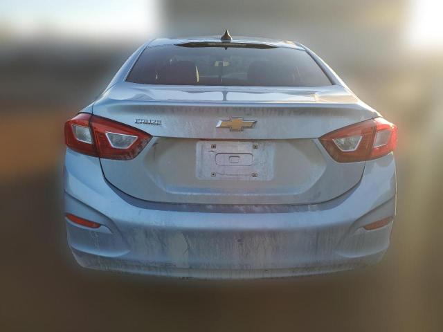  CHEVROLET CRUZE 2018 Серебристый