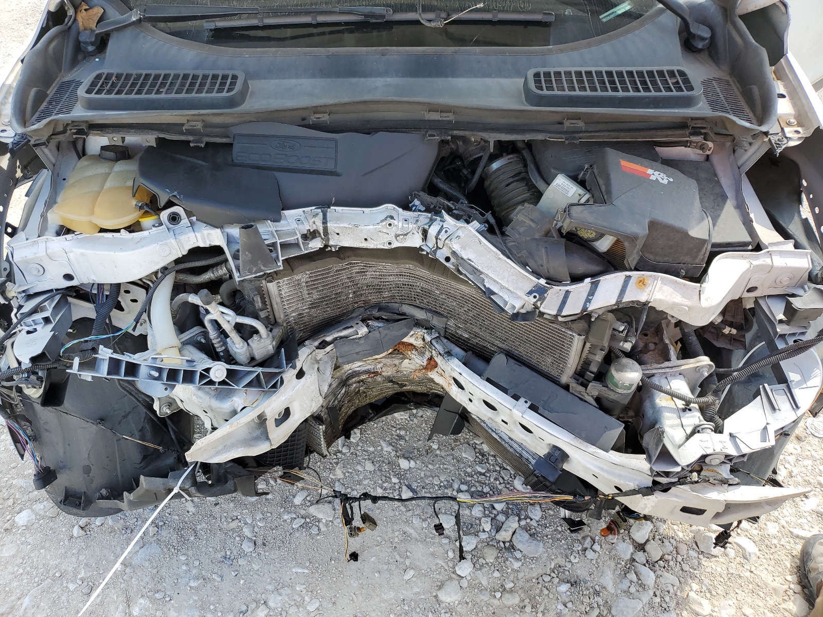 1FMCU0J9XEUB00424 2014 Ford Escape Titanium