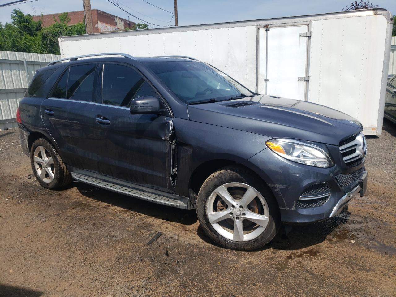 VIN 4JGDA5HB2GA665287 2016 MERCEDES-BENZ GLE-CLASS no.4