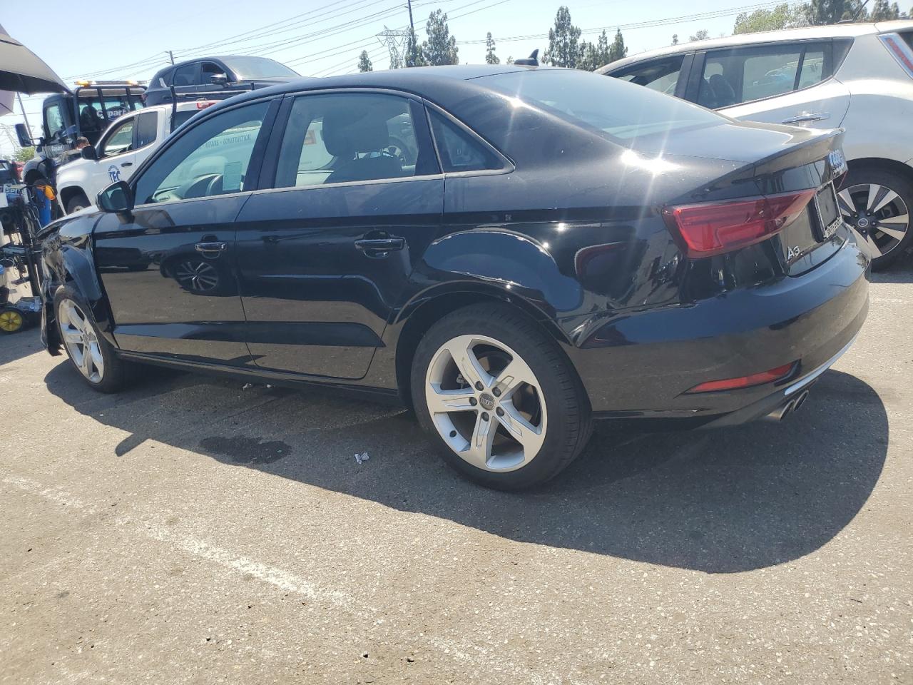 WAUAUGFF9J1067783 2018 AUDI A3 - Image 2