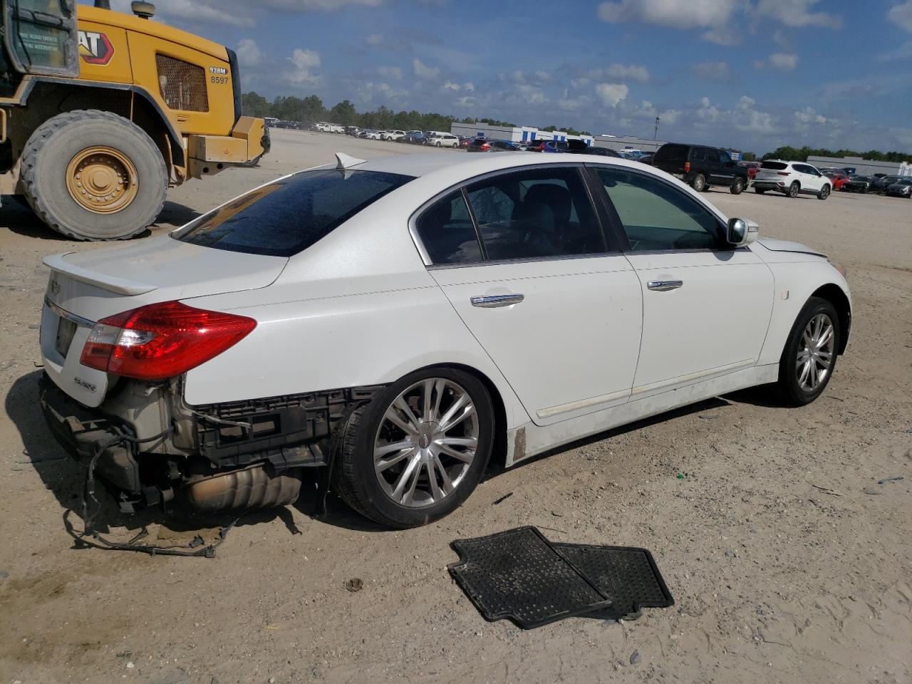 2012 Hyundai Genesis 3.8L VIN: KMHGC4DD4CU192963 Lot: 59412314