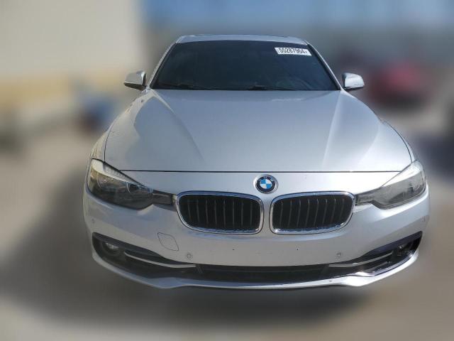  BMW 3 SERIES 2016 Сріблястий
