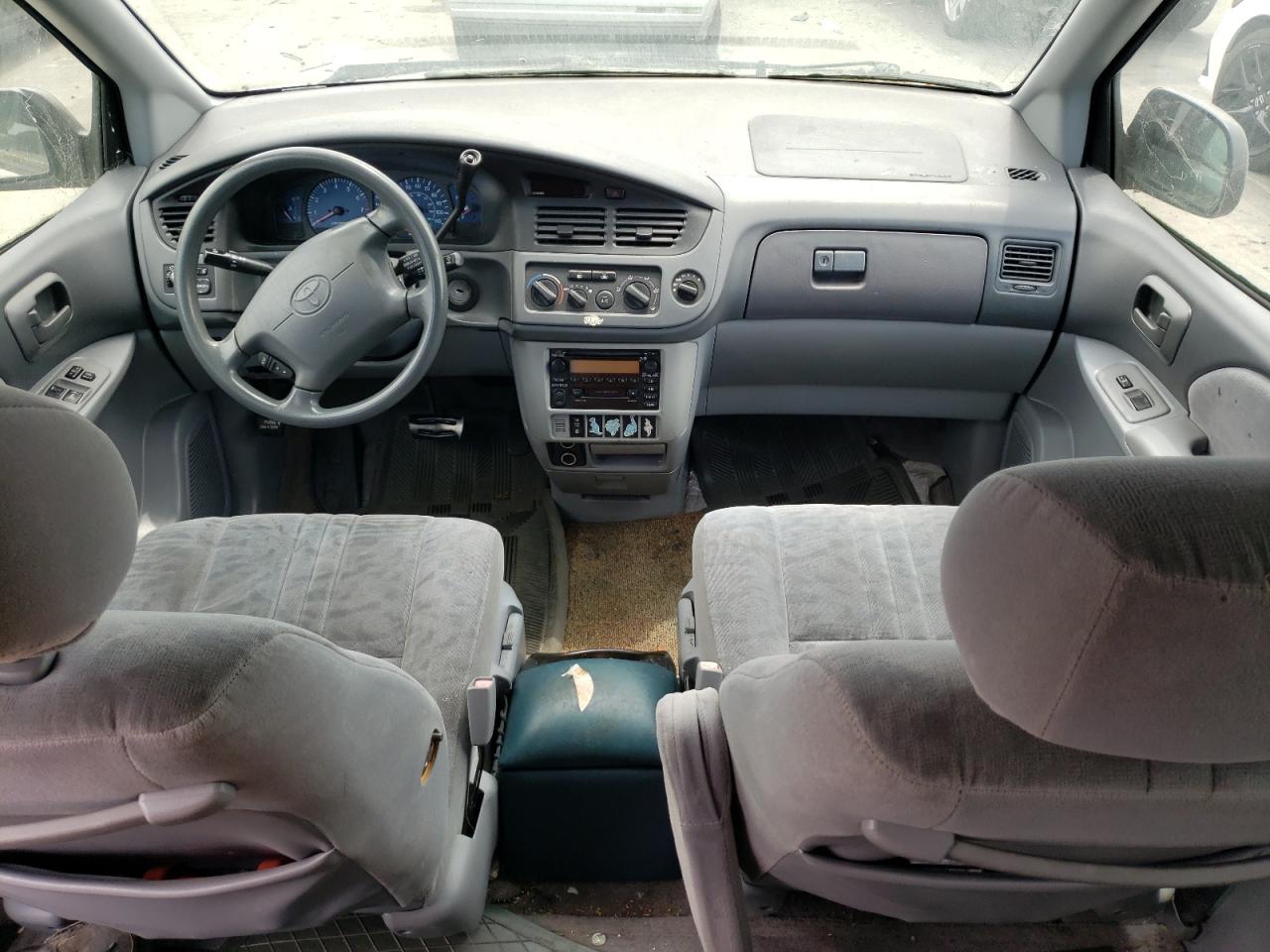 2002 Toyota Sienna Le VIN: 4T3ZF13C42U446362 Lot: 58793544