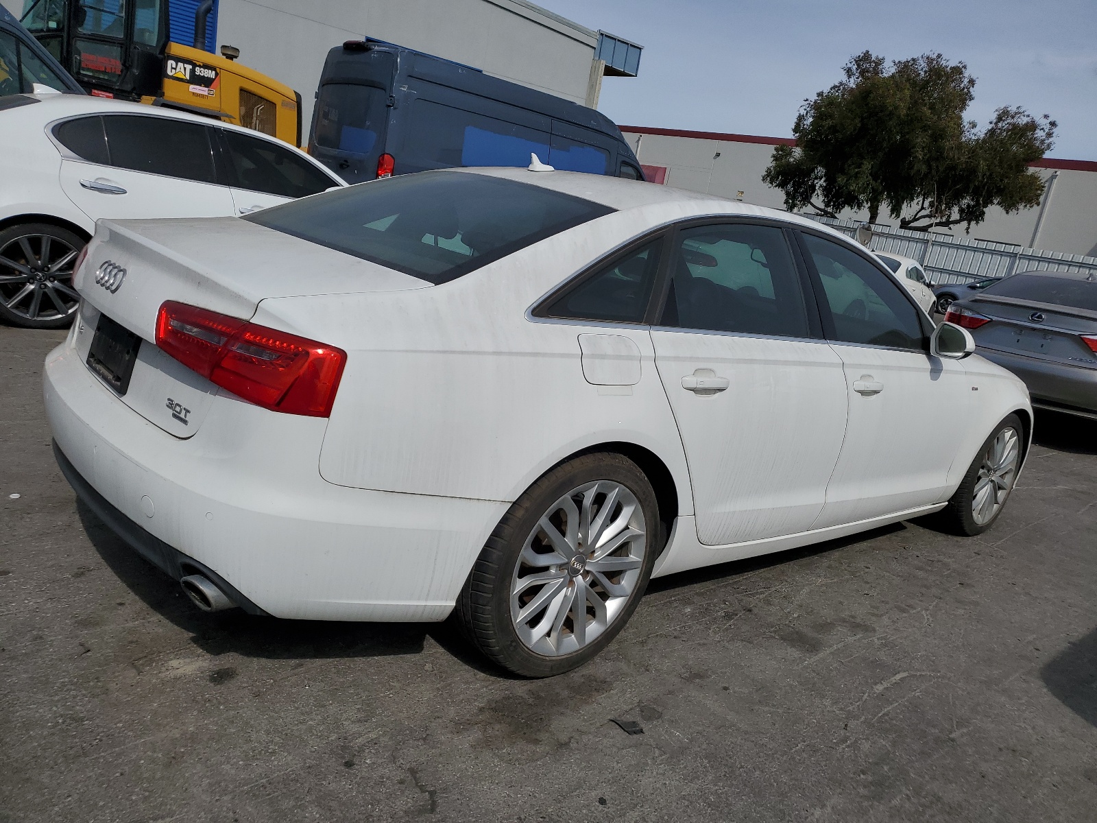 2012 Audi A6 vin: WAUBGAFC0CN024508