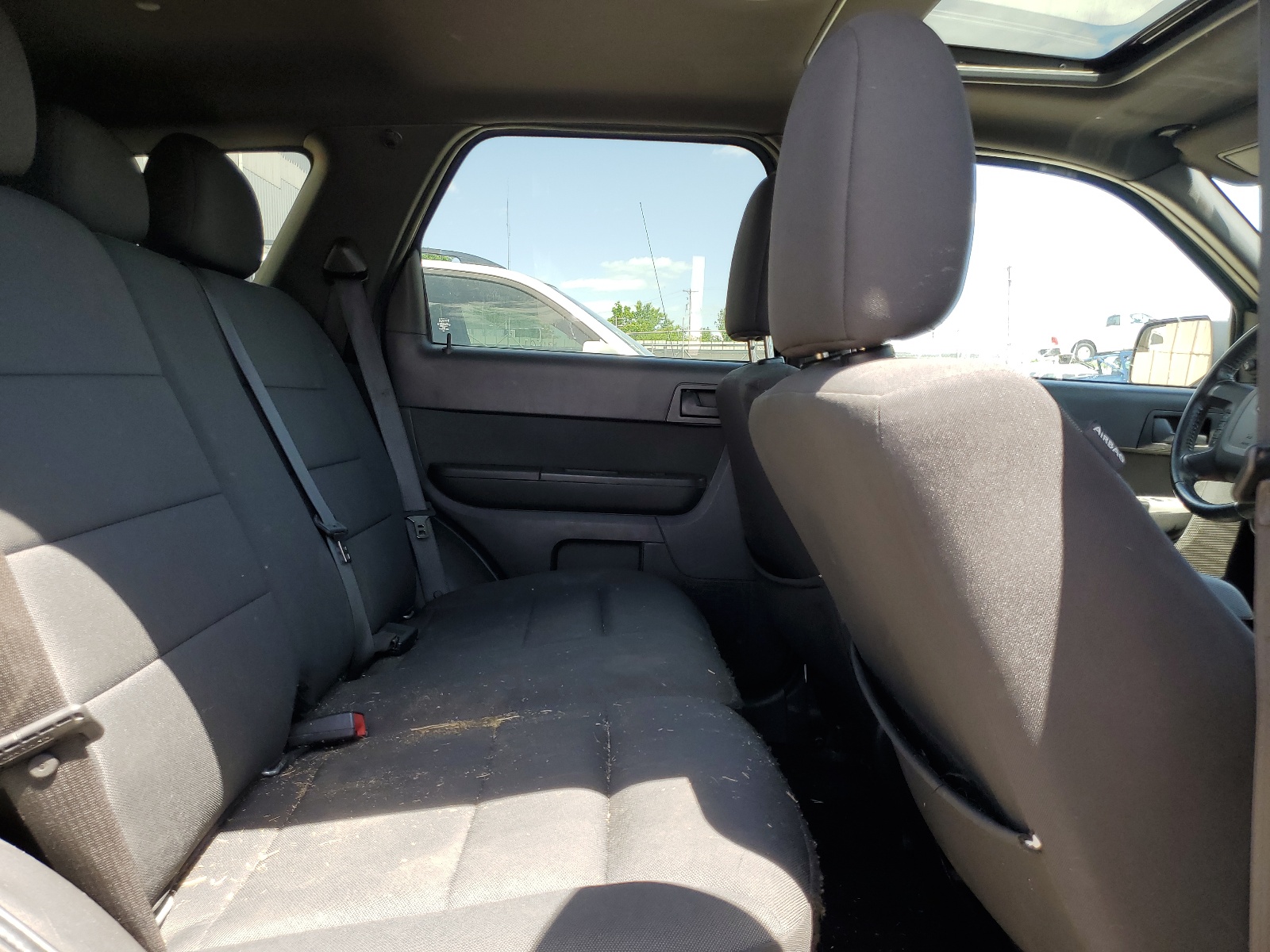 1FMCU0DG3BKA63542 2011 Ford Escape Xlt