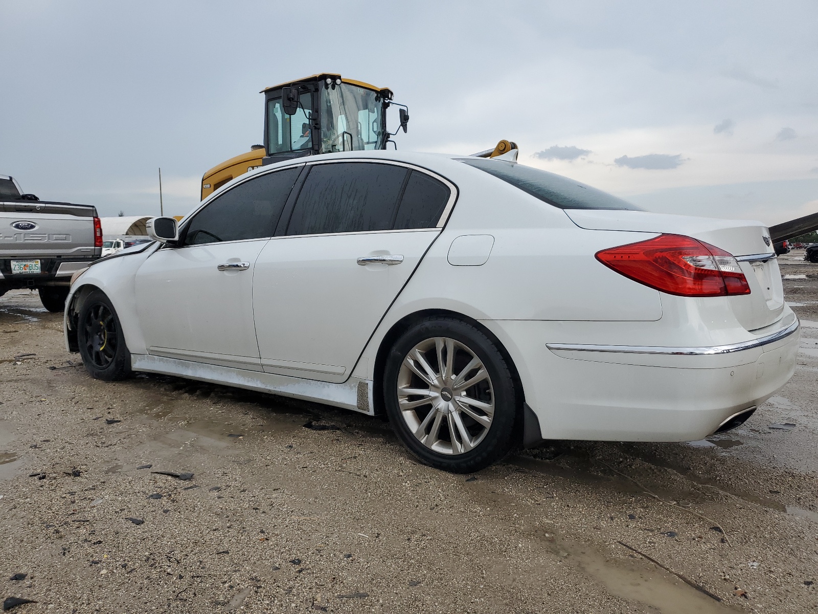 KMHGC4DD3CU207209 2012 Hyundai Genesis 3.8L