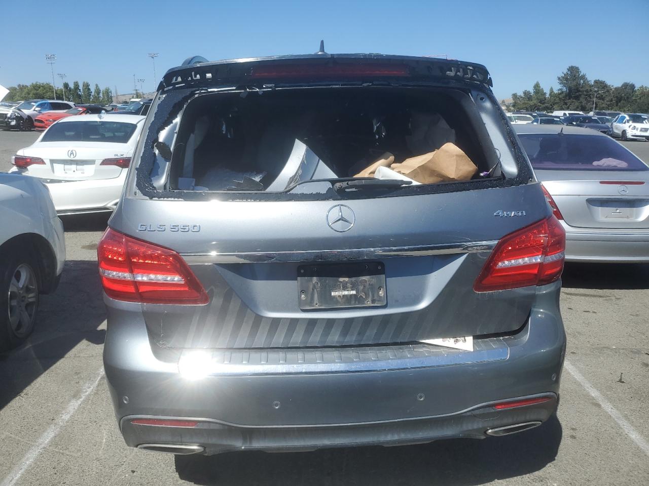 4JGDF7DE0HA940363 2017 Mercedes-Benz Gls 550 4Matic