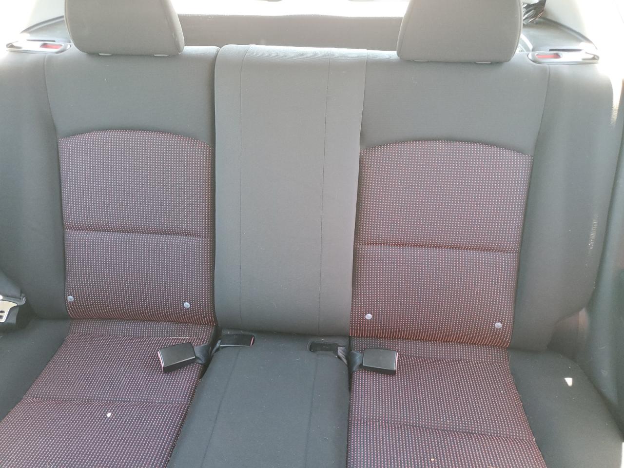 2004 Mazda 3 Hatchback VIN: JM1BK143641107079 Lot: 58393974