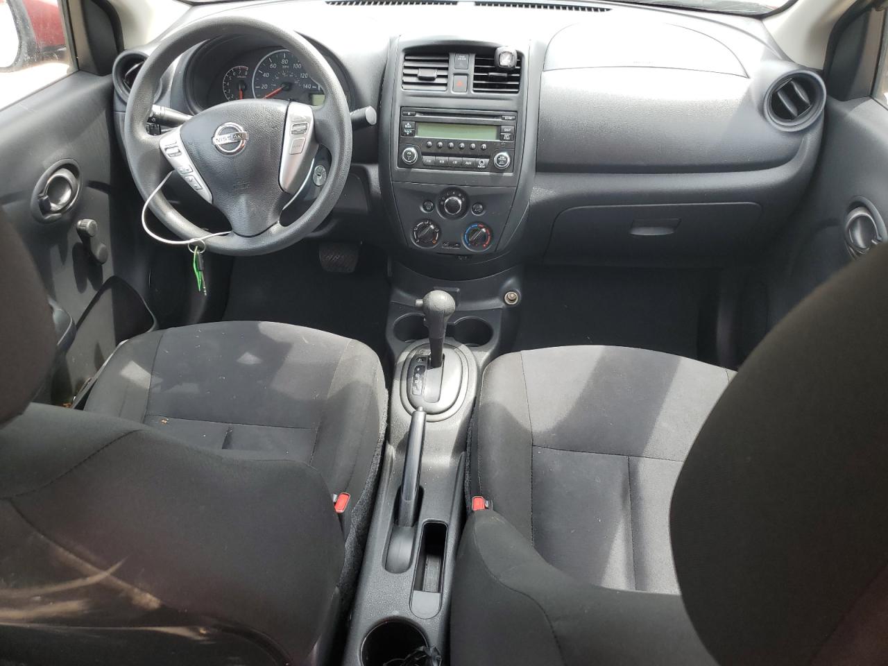 3N1CN7AP0JL840242 2018 Nissan Versa S