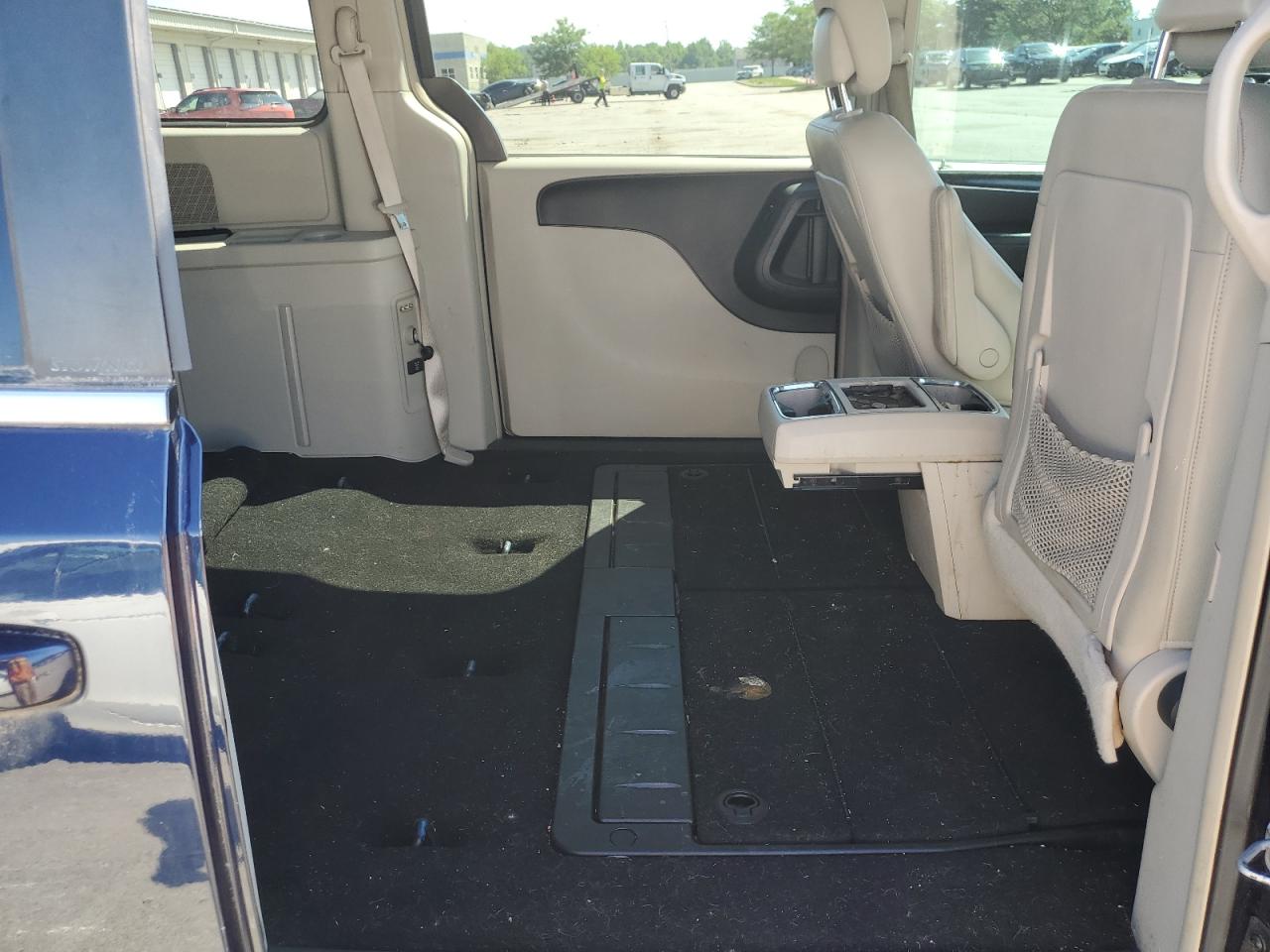 2012 Chrysler Town & Country Touring VIN: 2C4RC1BG2CR300695 Lot: 60895564