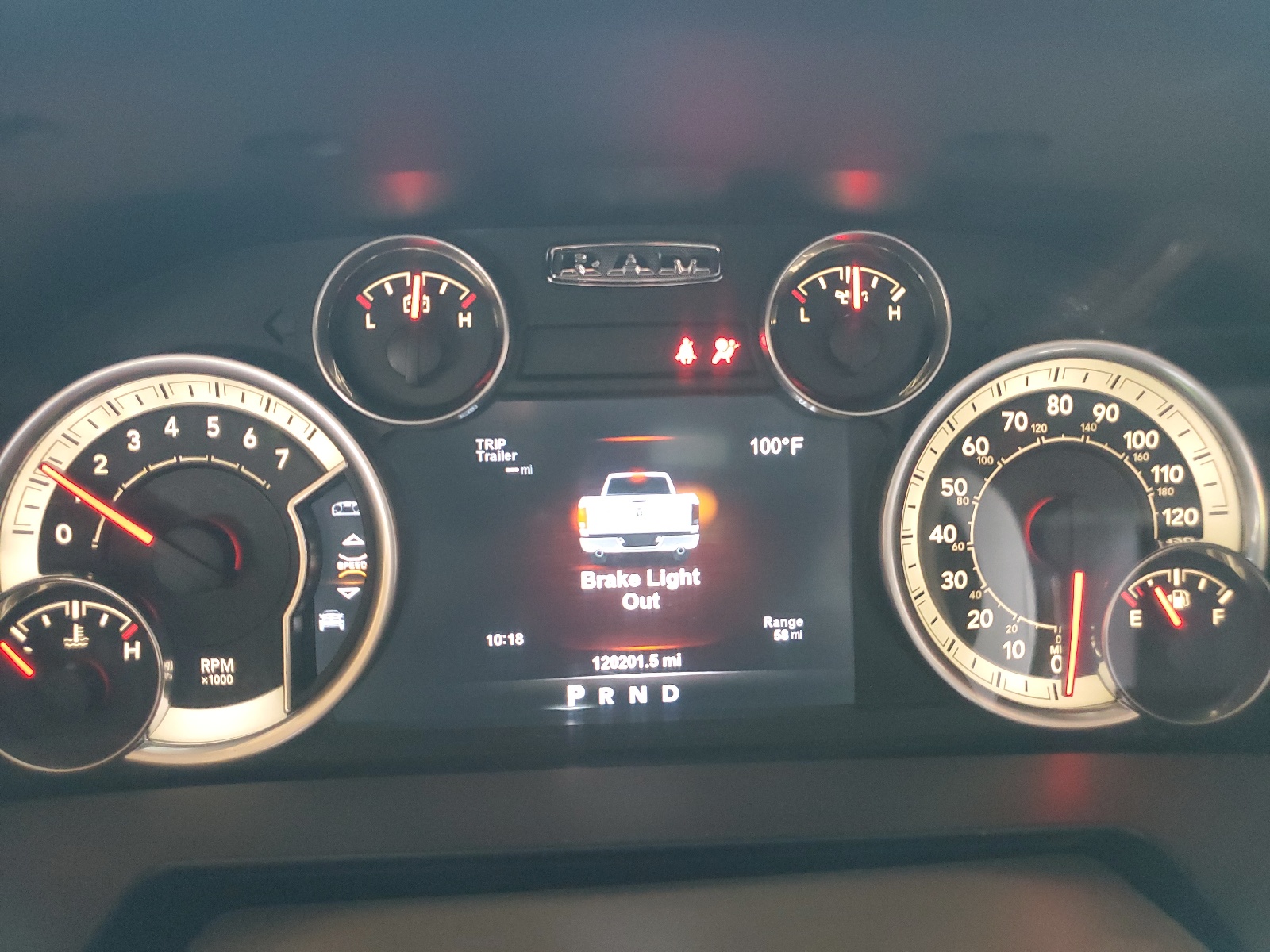 1C6RR7MT1FS719868 2015 Ram 1500 Sport