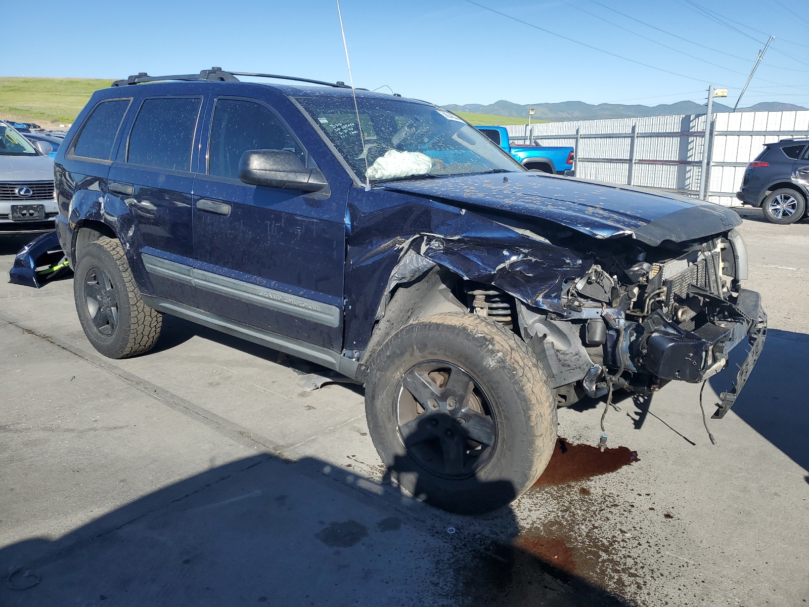 1J4HR48N15C604950 2005 Jeep Grand Cherokee Laredo