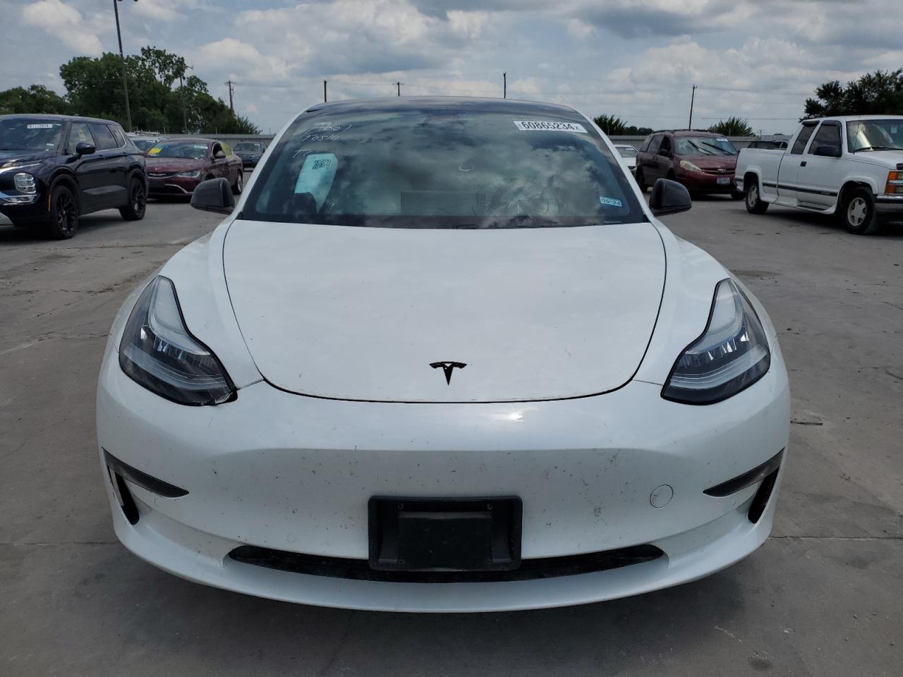 5YJ3E1EBXKF454663 2019 Tesla Model 3