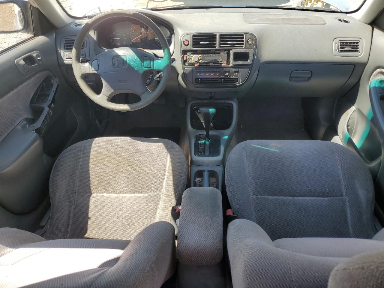 1998 Honda Civic Lx VIN: 2HGEJ6675WH541870 Lot: 57317444