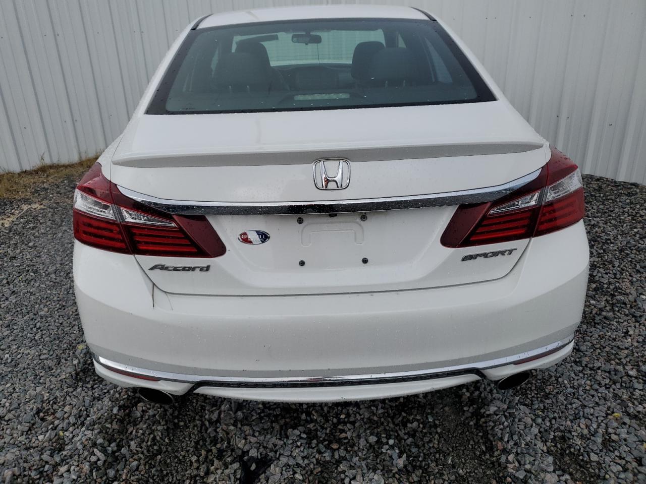 1HGCR2F50HA077749 2017 Honda Accord Sport