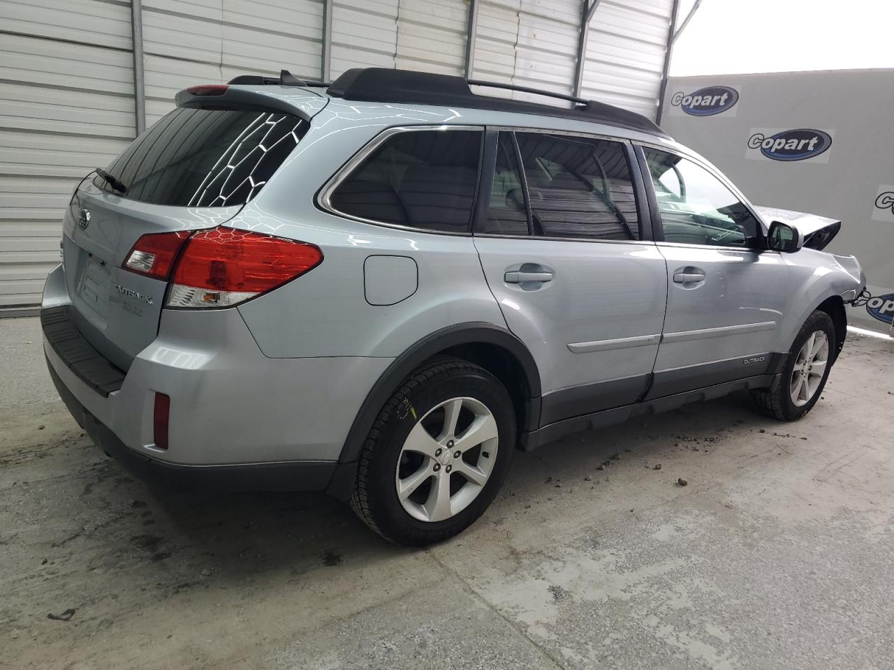 2014 Subaru Outback - Image 3