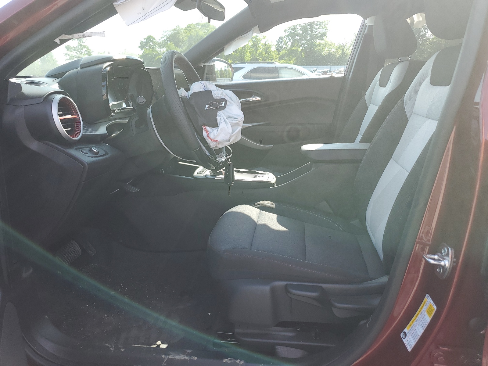 KL77LGE28RC202148 2024 Chevrolet Trax 1Rs