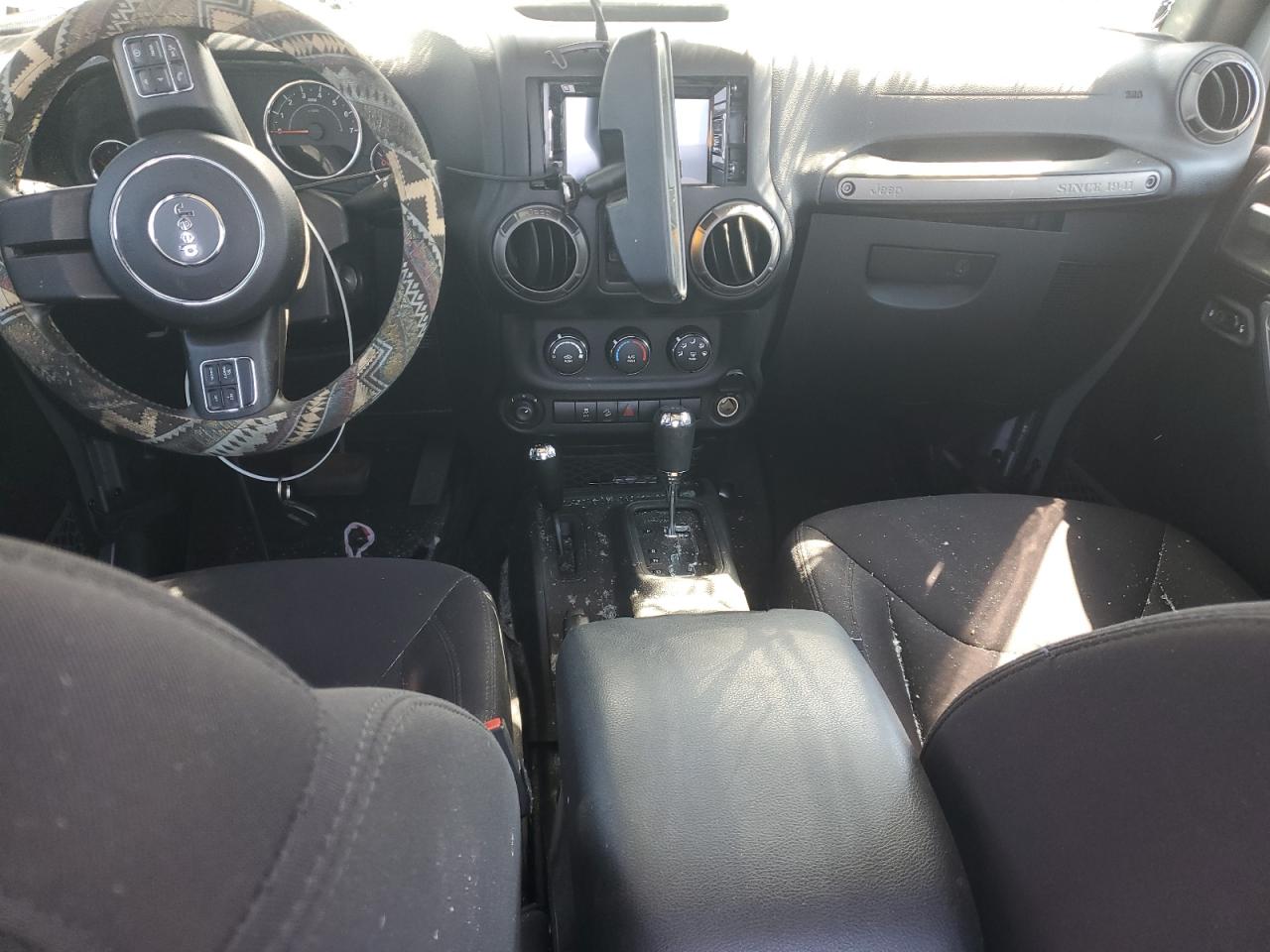 2015 Jeep Wrangler - Image 8