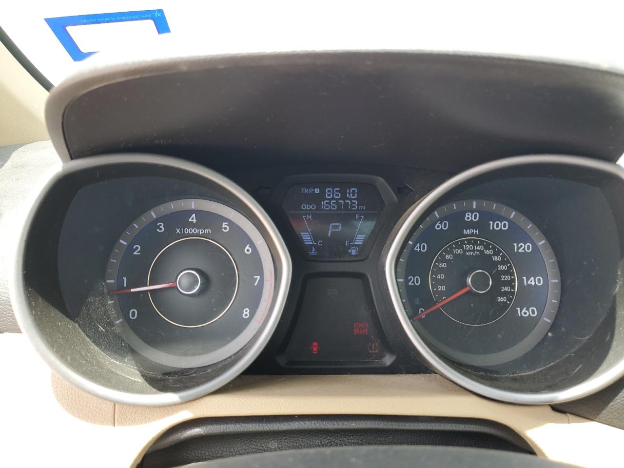 2012 Hyundai Elantra - Image 9