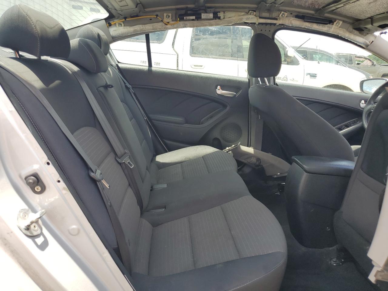 2018 Kia Forte Lx VIN: 3KPFL4A72JE248635 Lot: 58948774