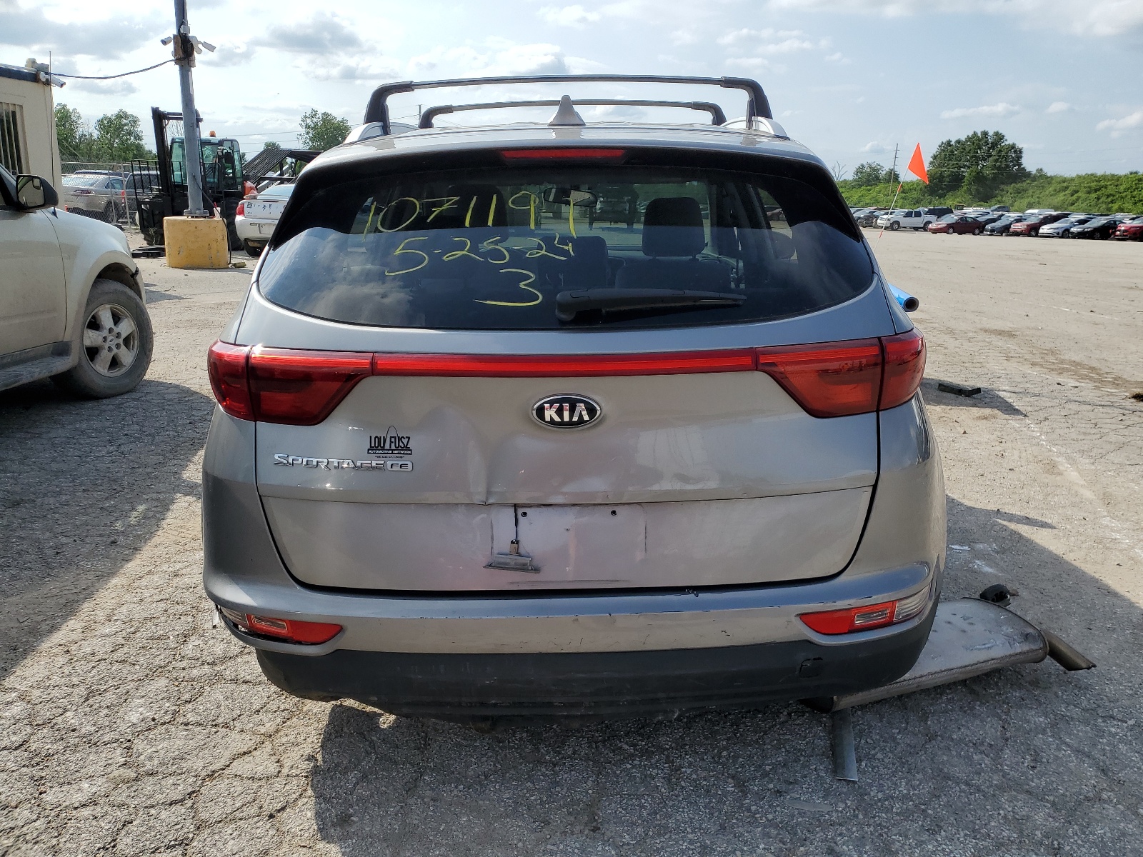 KNDPM3AC8K7563904 2019 Kia Sportage Lx