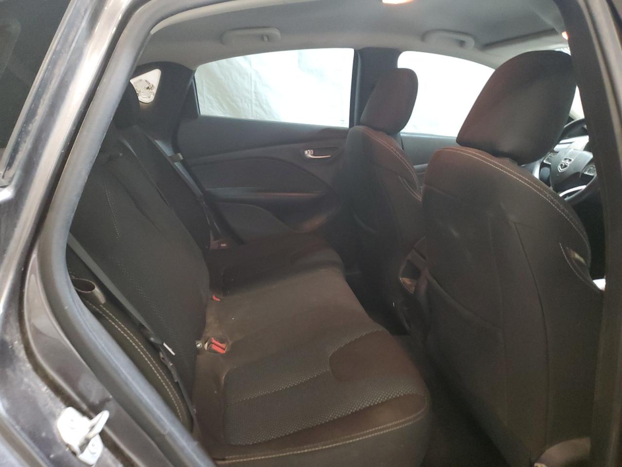 2015 Dodge Dart Sxt VIN: 1C3CDFBB2FD330103 Lot: 60086054