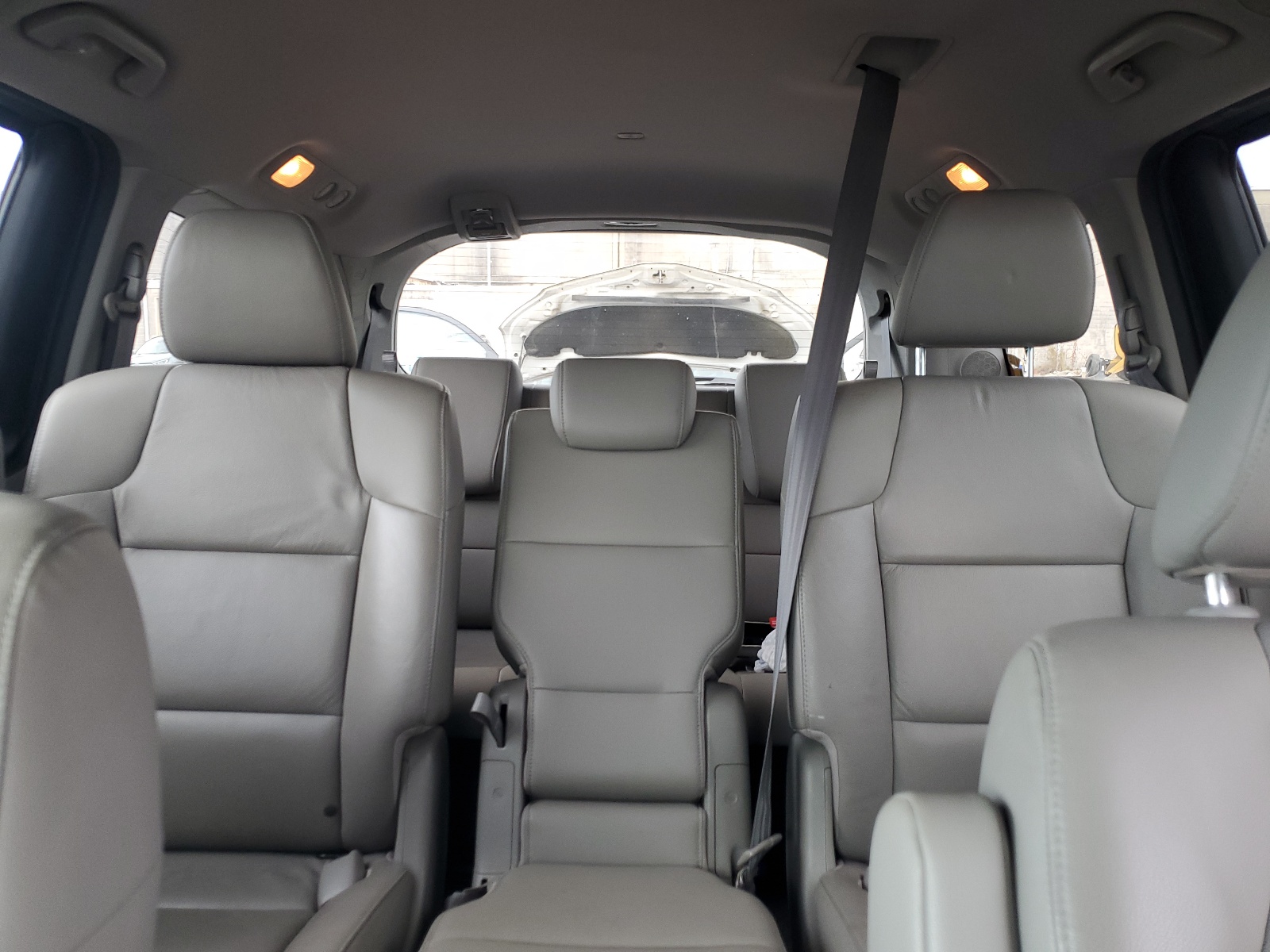 5FNRL5H94BB074184 2011 Honda Odyssey Touring