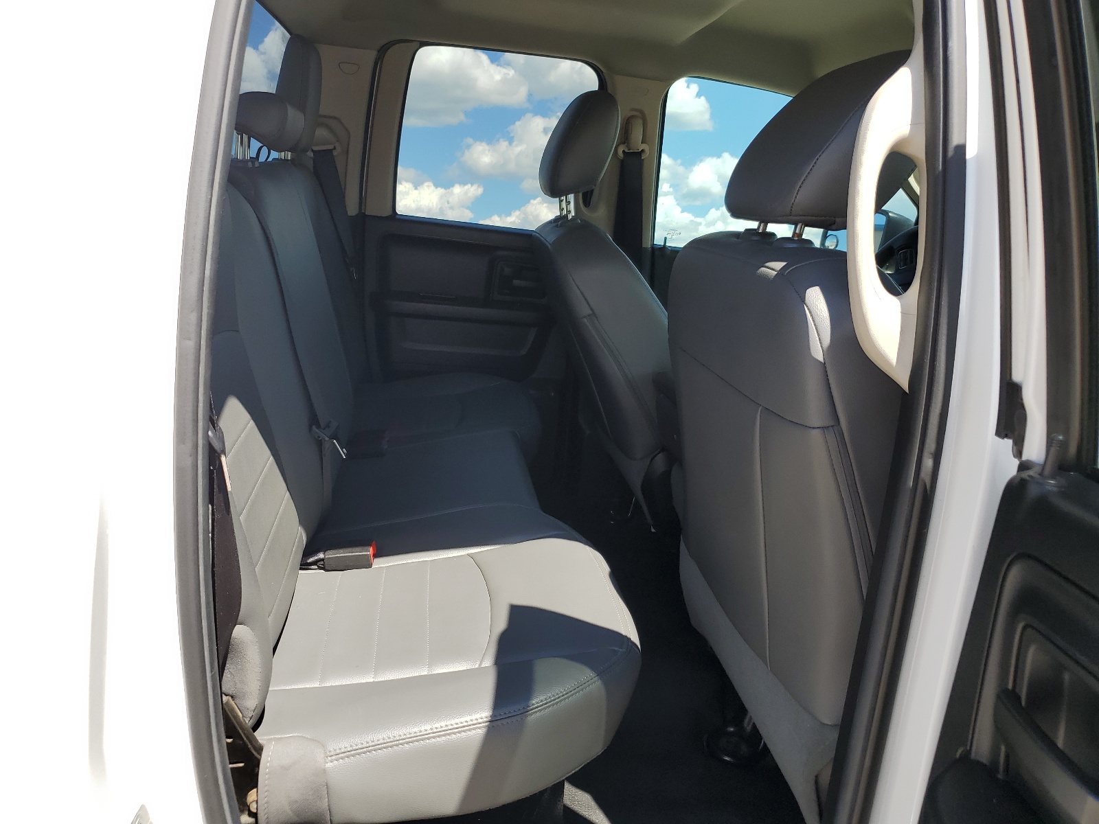 1C6RR6FT7ES320095 2014 Ram 1500 St