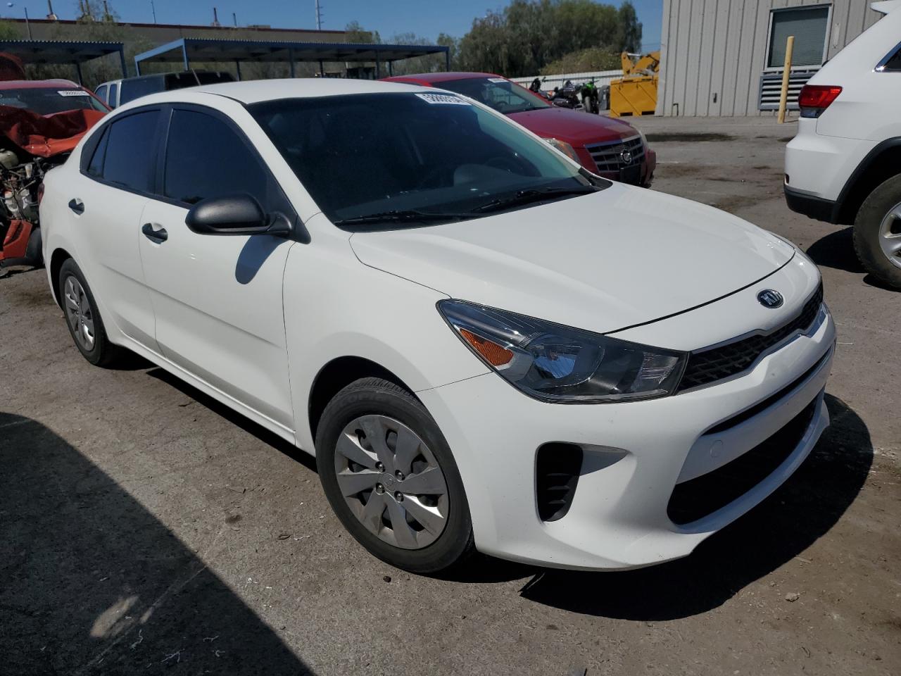 VIN 3KPA24AB6JE072190 2018 KIA RIO no.4