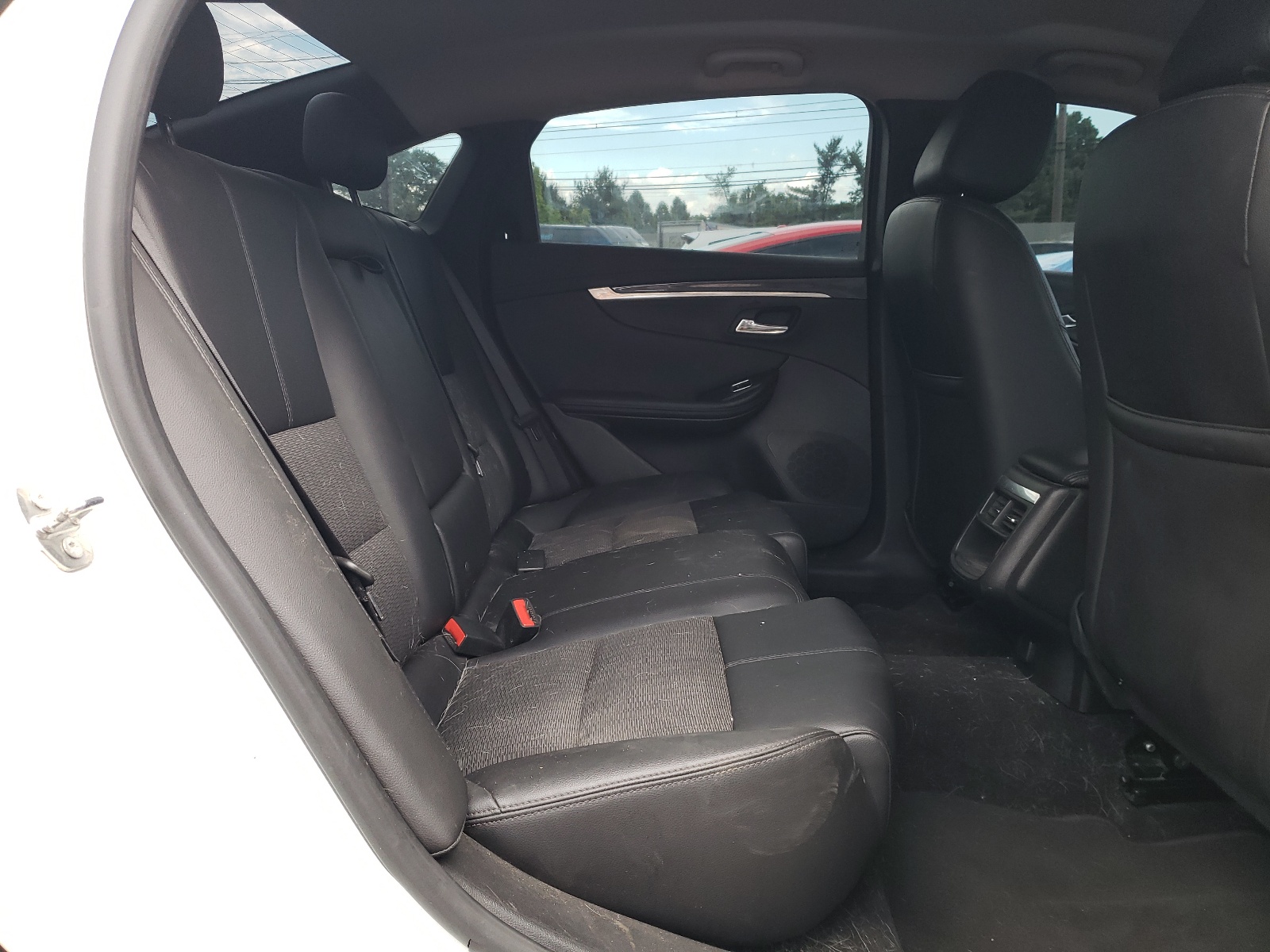 2G11Z5S33K9132296 2019 Chevrolet Impala Lt