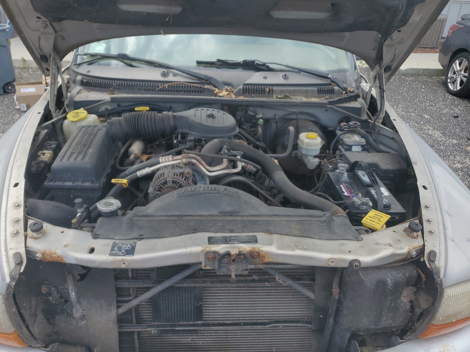 1B4HS28Z6XF587112 1999 Dodge Durango