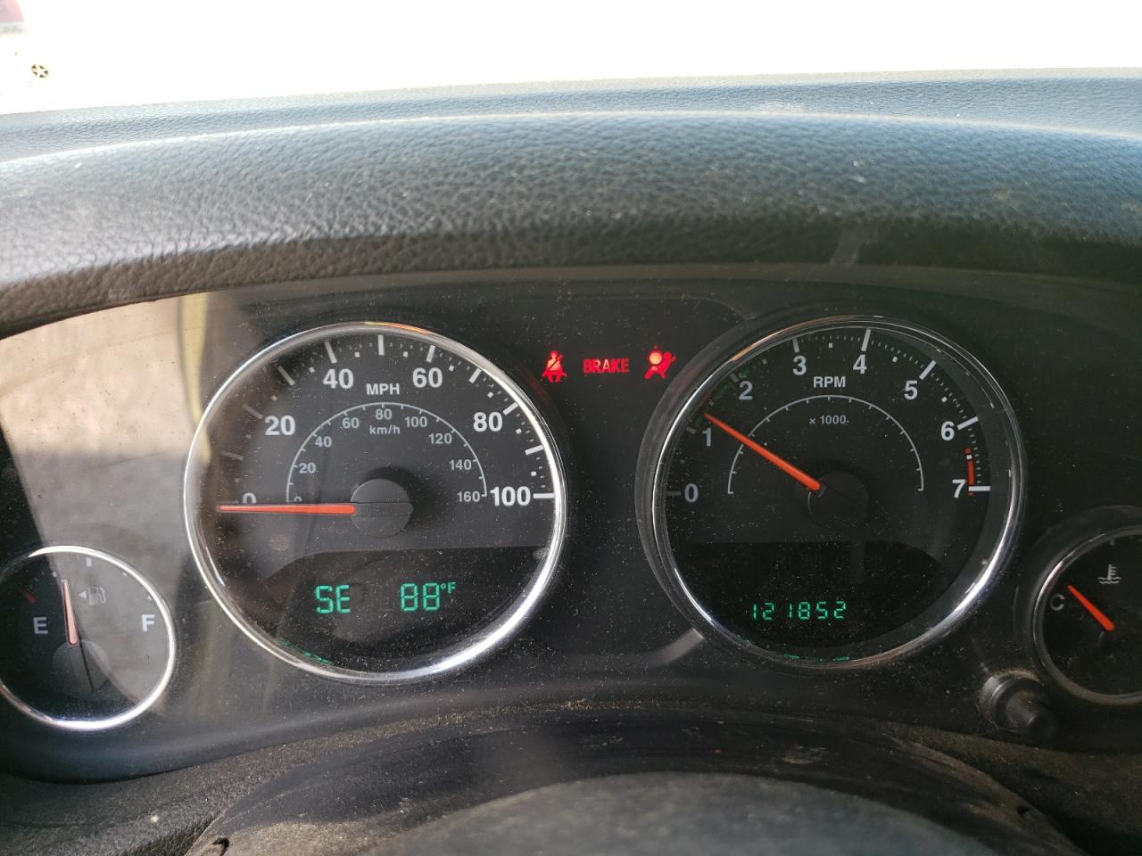 2013 Jeep Wrangler Sport VIN: 1C4AJWAG5DL526886 Lot: 61232674