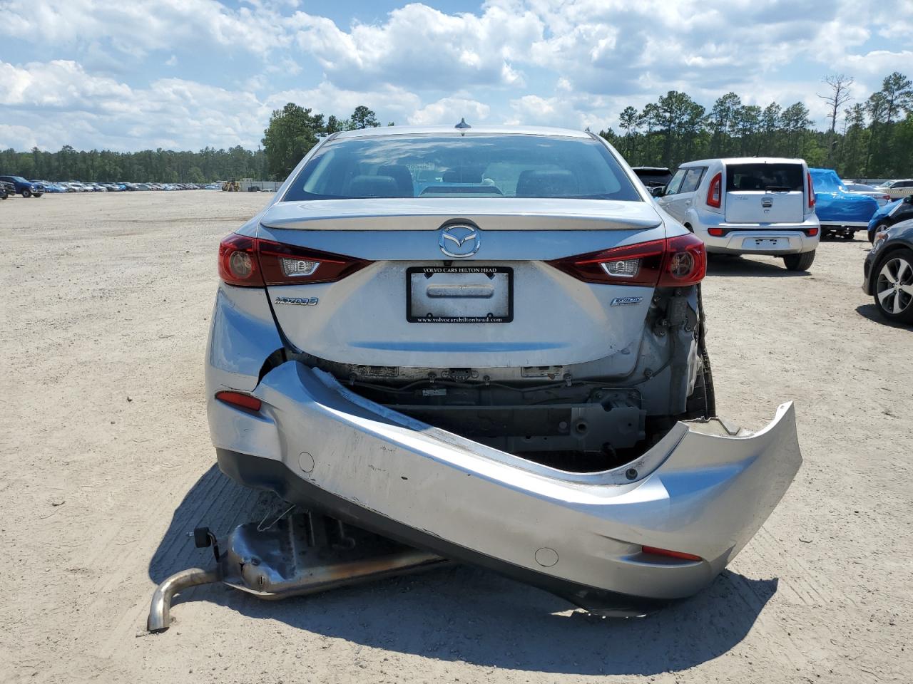 2018 Mazda 3 Touring VIN: 3MZBN1V32JM260821 Lot: 58286864