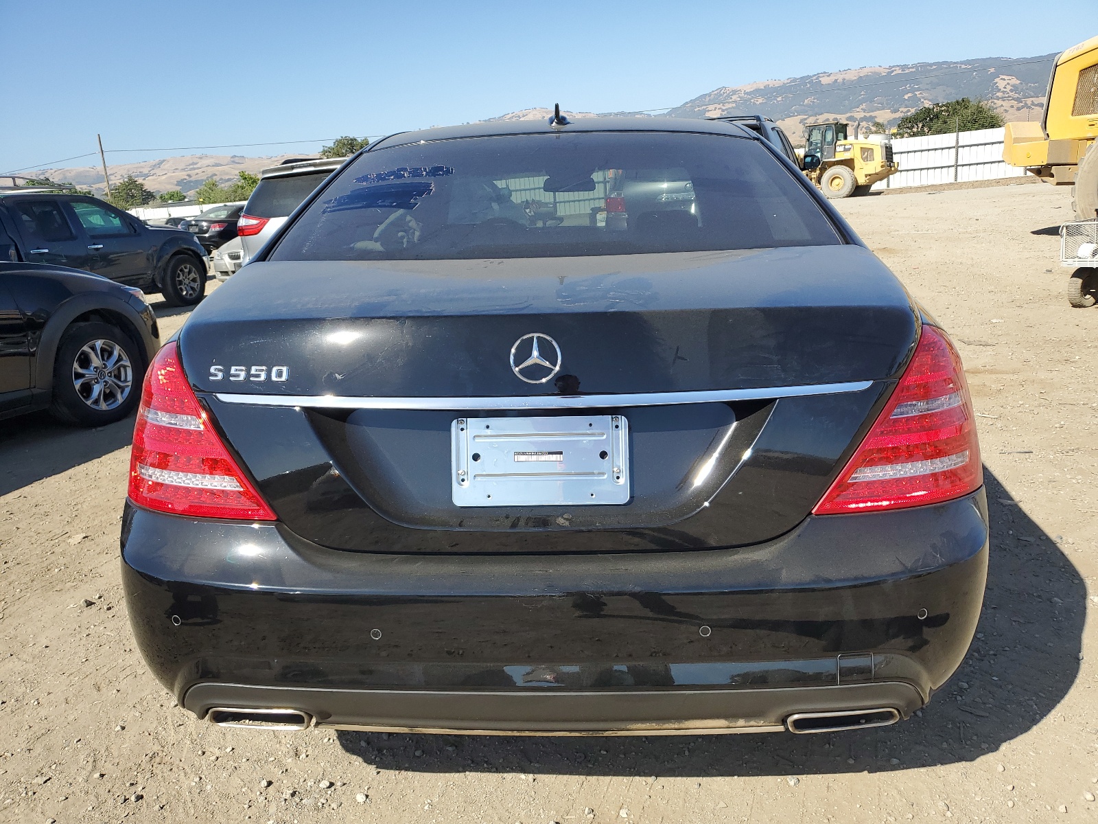 WDDNG7BB0BA386303 2011 Mercedes-Benz S 550