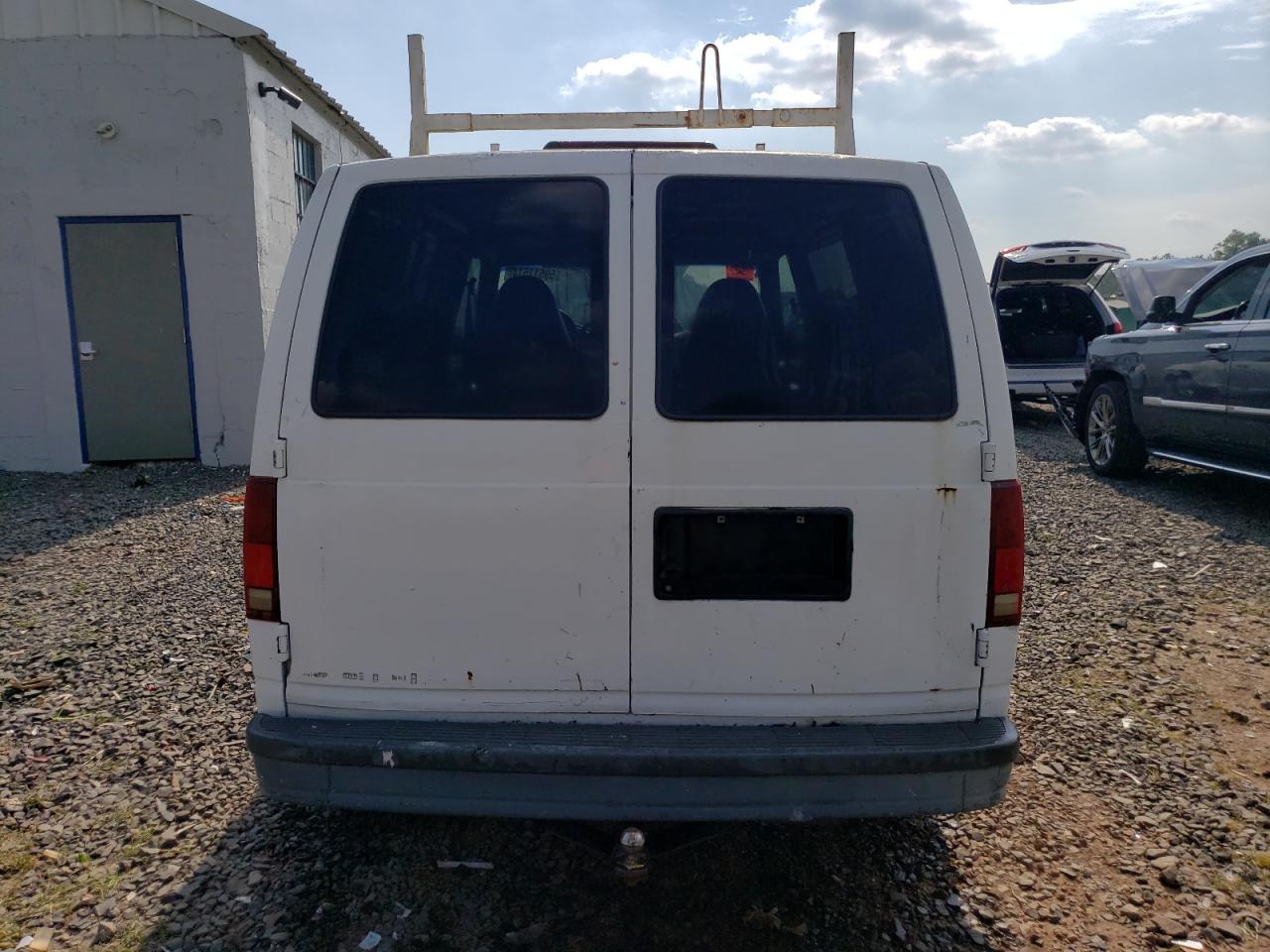 2001 Chevrolet Astro VIN: 1GCDM19W51B141820 Lot: 52074535