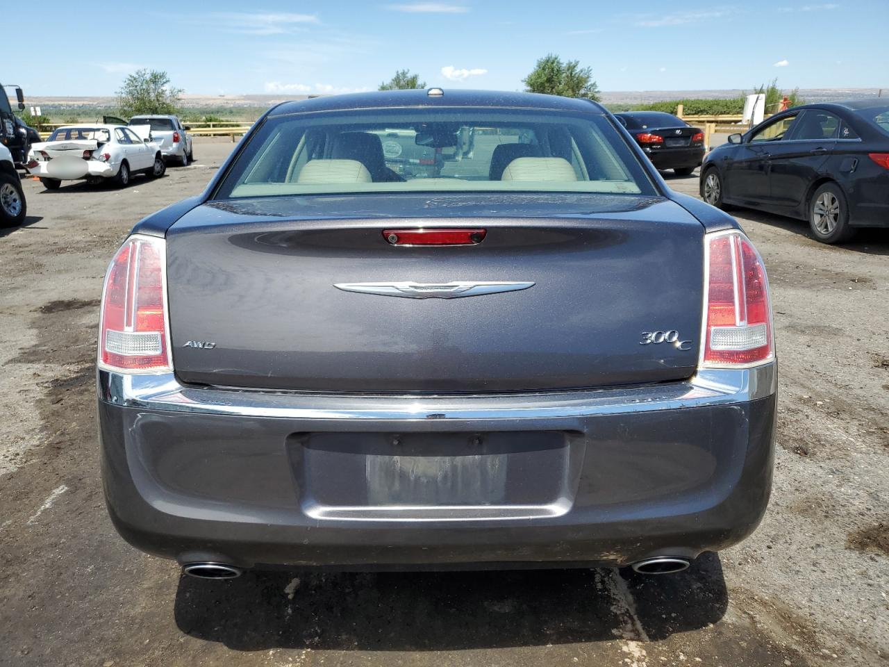 2C3CCAKG2EH273260 2014 Chrysler 300C
