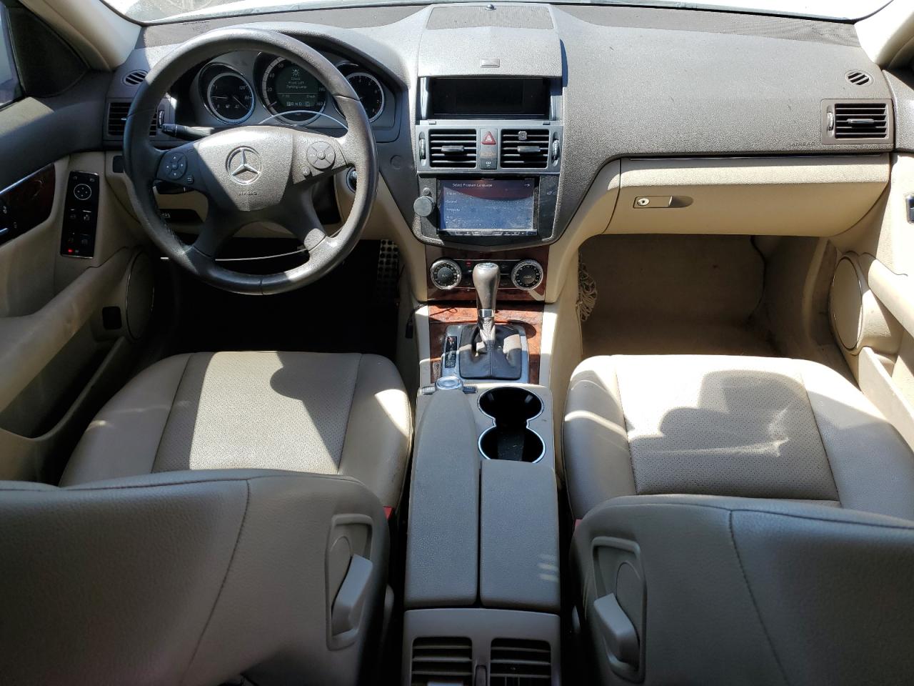 2010 Mercedes-Benz C 300 VIN: WDDGF5EB6AF472292 Lot: 60600194