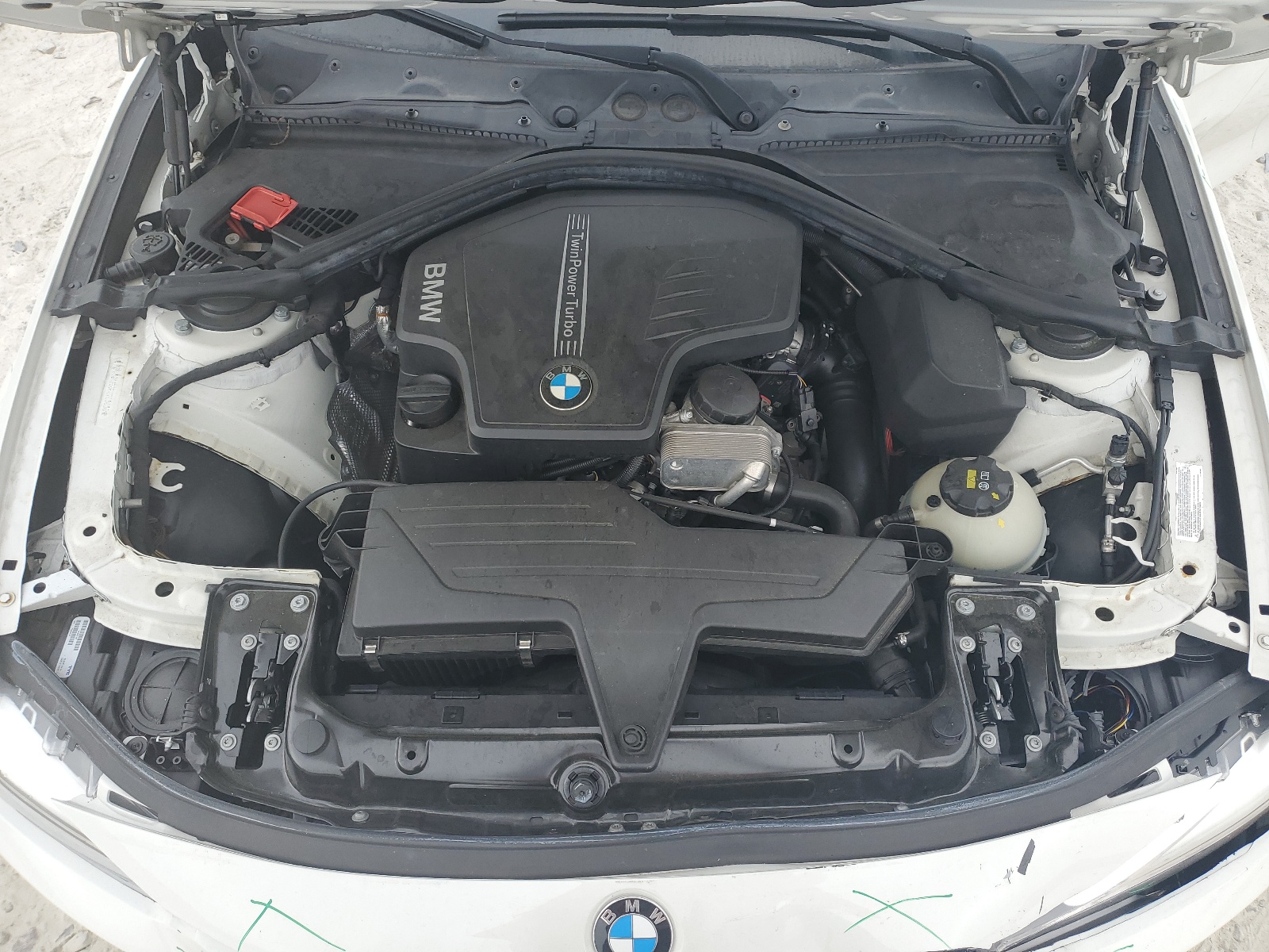 WBA3B1G55FNT03038 2015 BMW 320 I