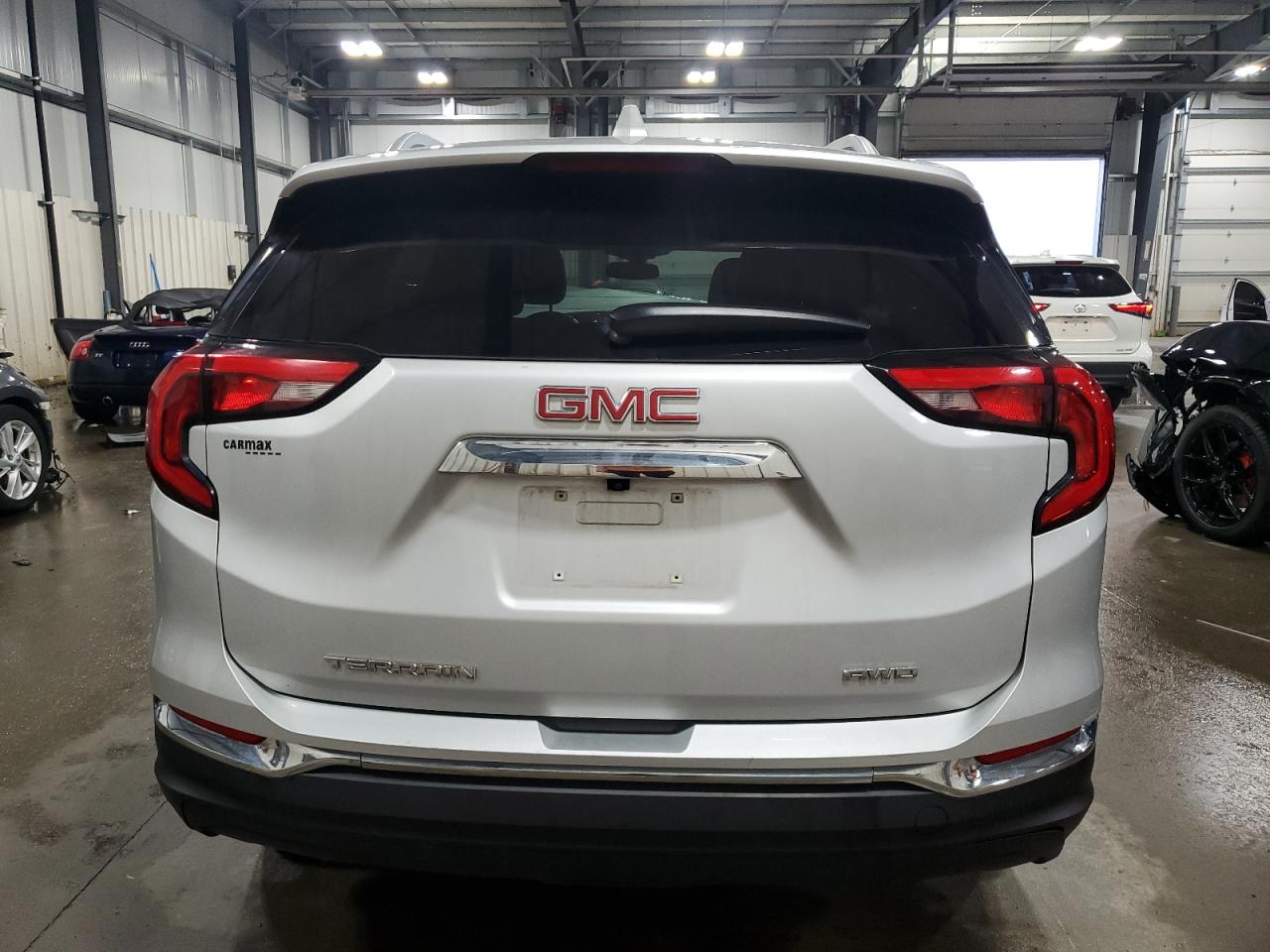 3GKALVEV4KL183944 2019 GMC Terrain Slt