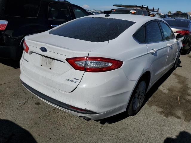  FORD FUSION 2016 Білий