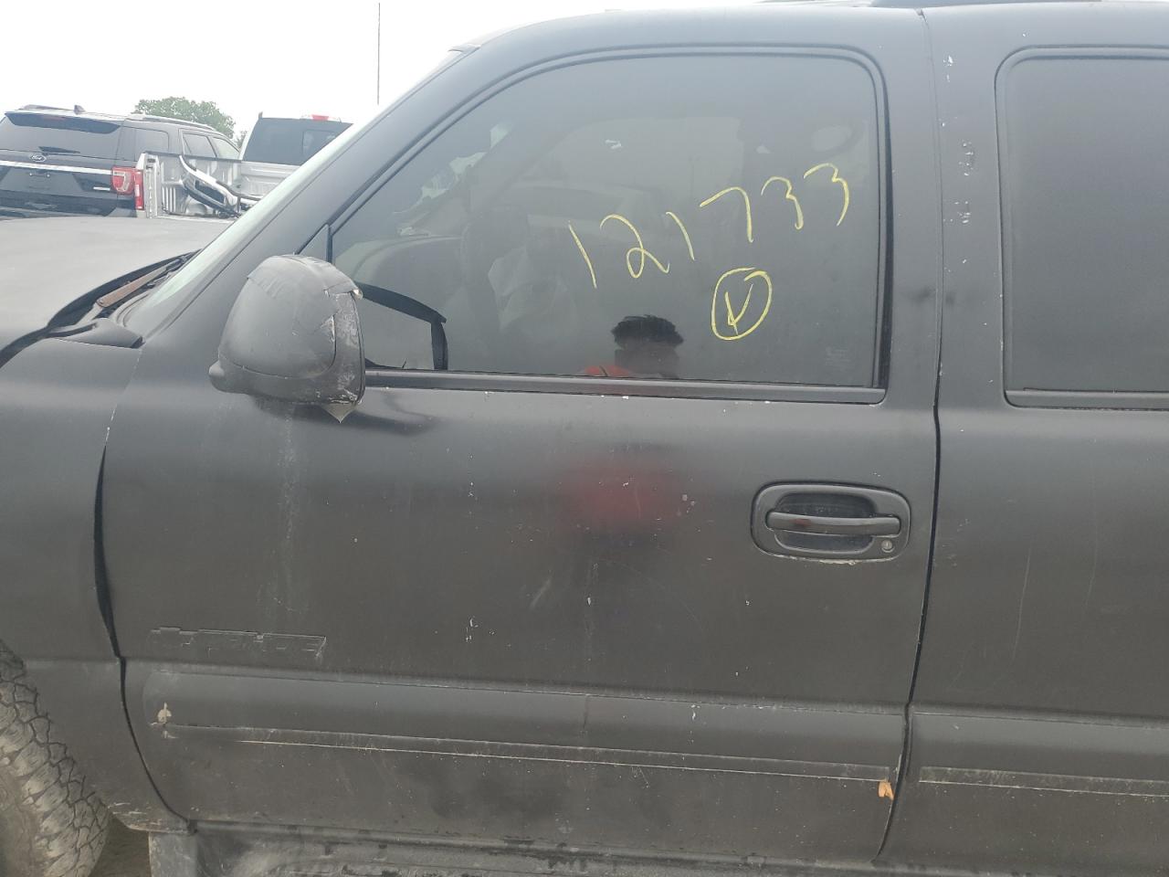 2001 Chevrolet Tahoe K1500 VIN: 1GNEK13TX1R121733 Lot: 59211864