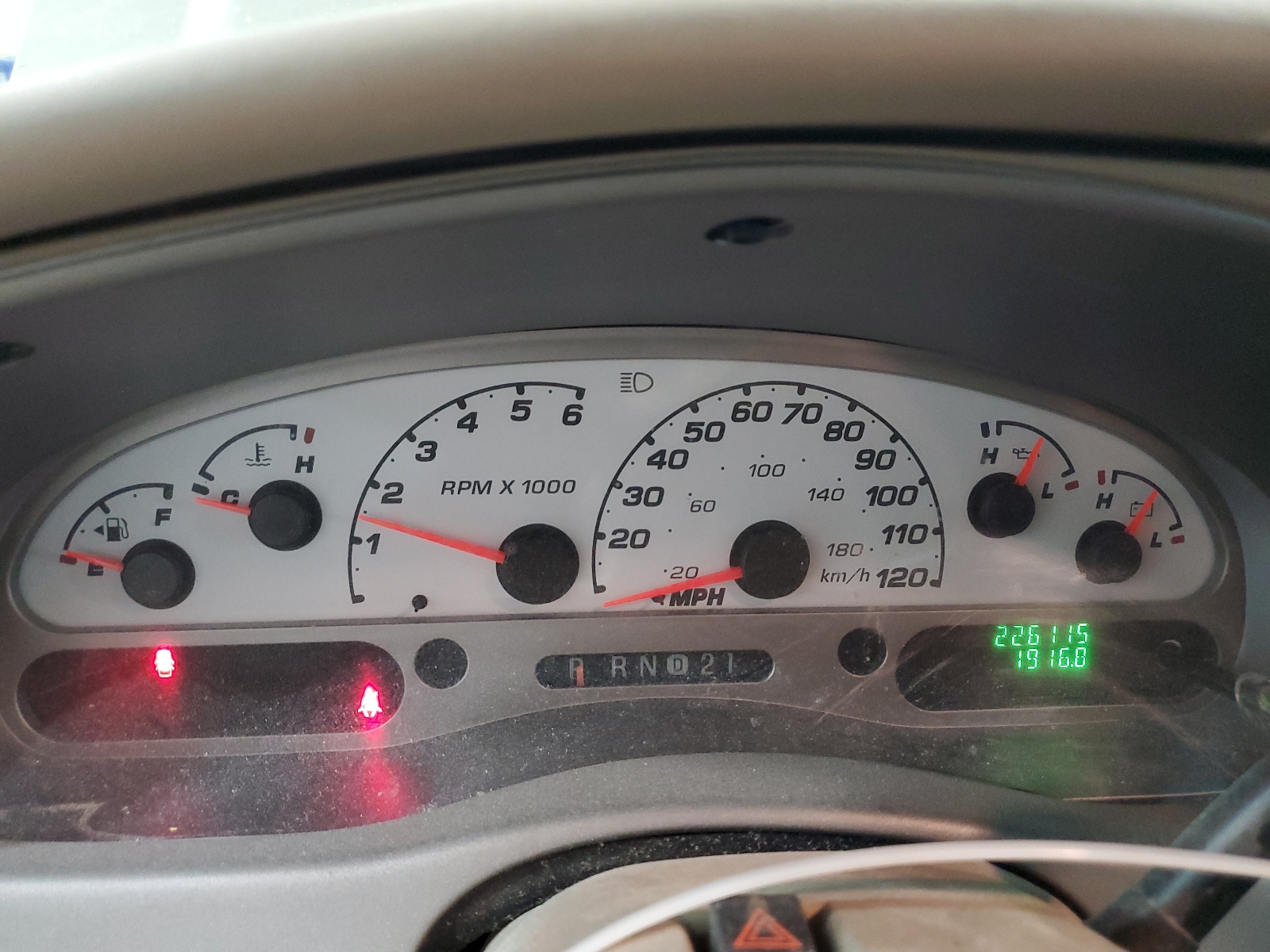 1FMDU77K04UC30119 2004 Ford Explorer Sport Trac