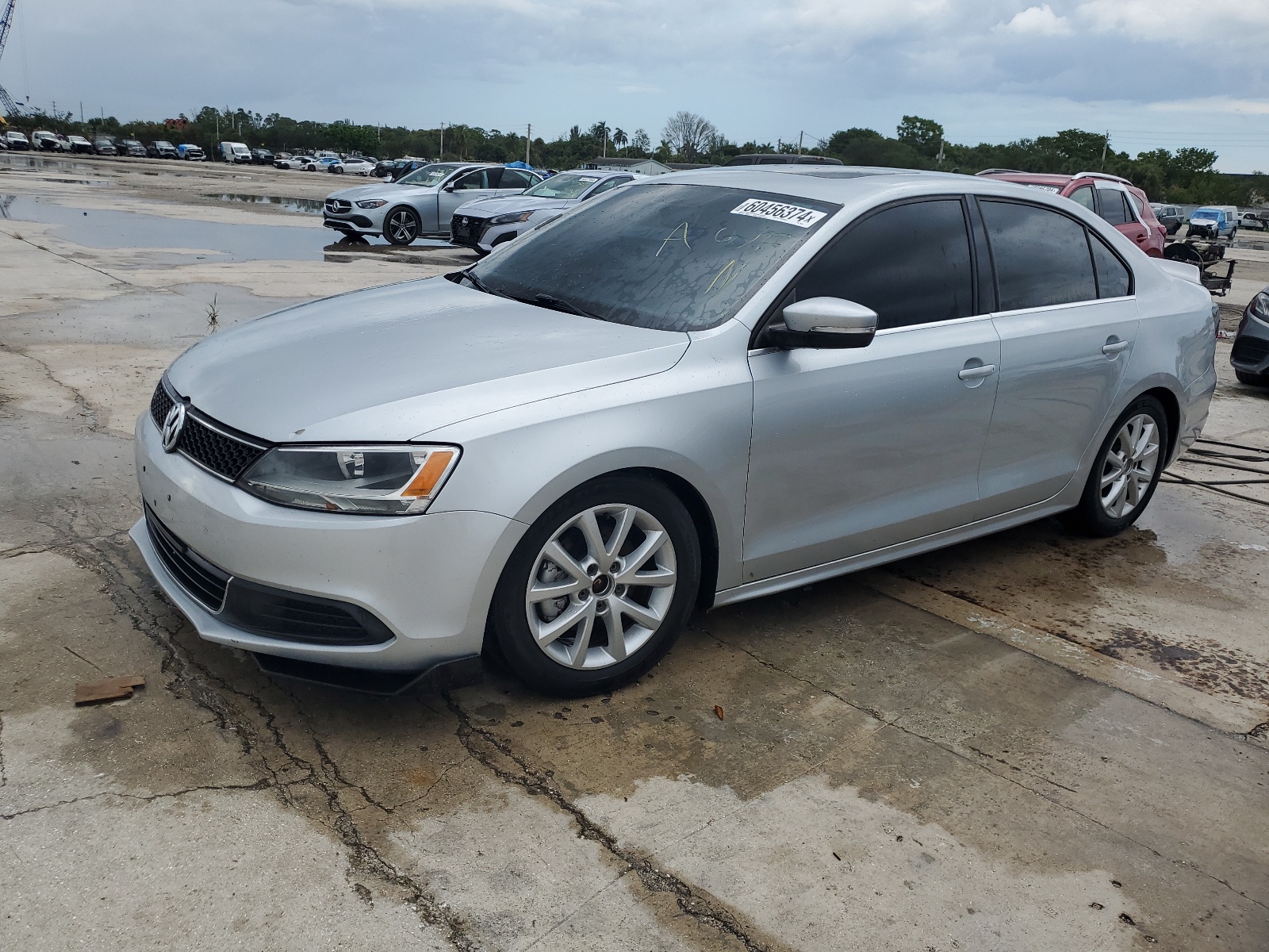 3VWBP7AJ8DM385991 2013 Volkswagen Jetta Se